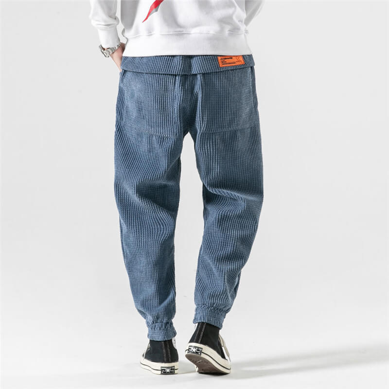 Cole - de stilfulde og unikke bukser lavet af fløjlsbukser