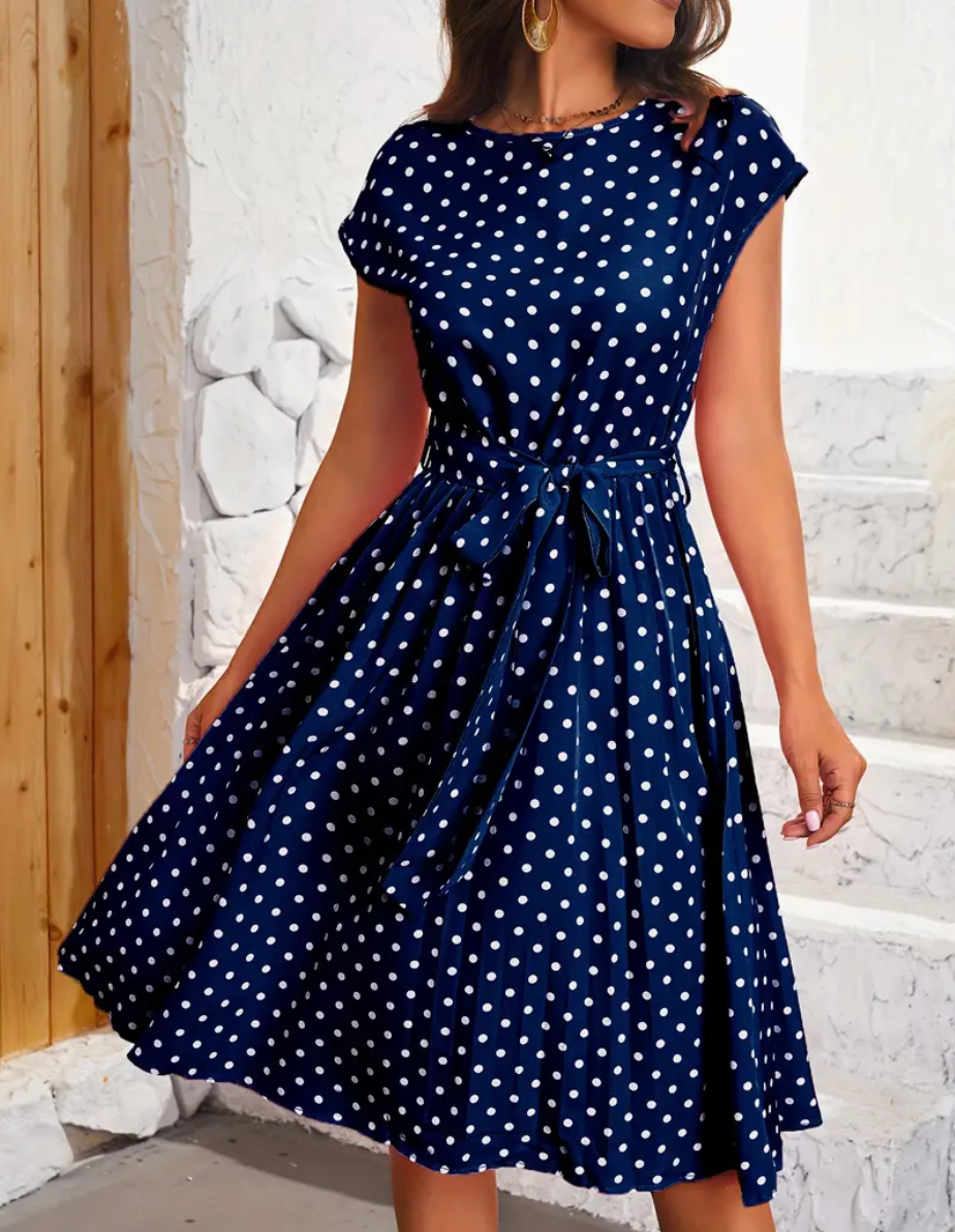 Retro chic - smuk vintage polka kjole til forår/sommer