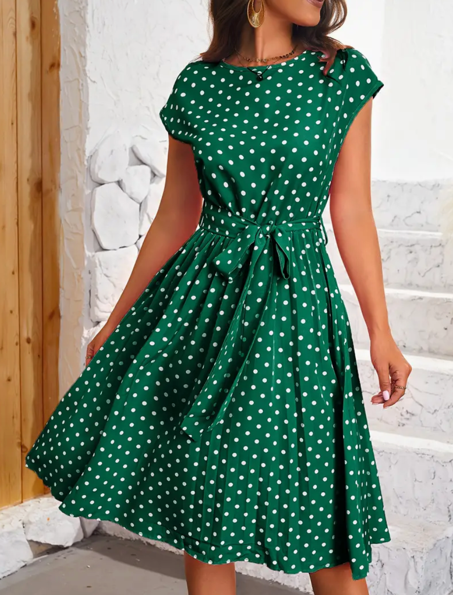 Retro chic - smuk vintage polka kjole til forår/sommer